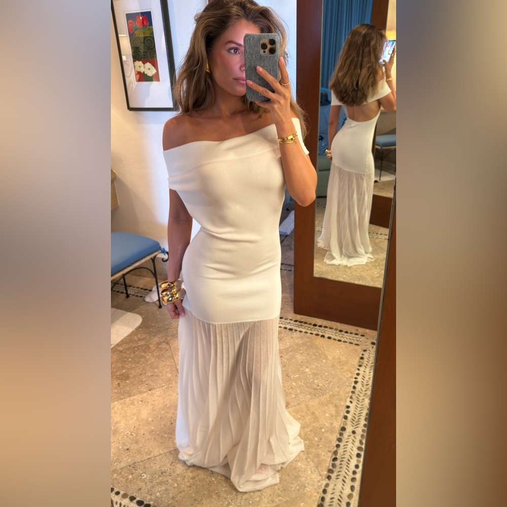 Chic White One Shoulder Dress